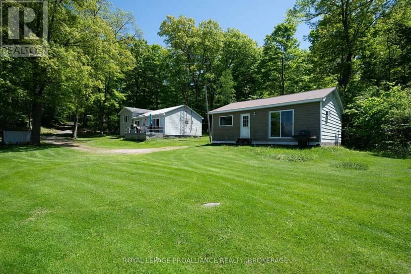 1122 Gananoque Lake Road, Front of Leeds & Seeleys Bay, photo 2