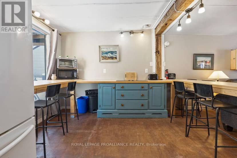 25 Thomas Street — photo 9 of 31