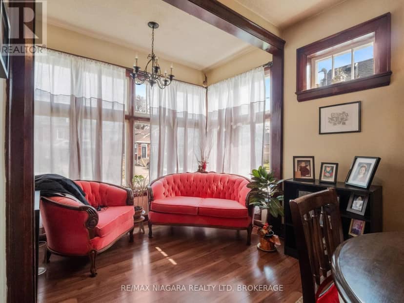 215 Phipps Street — photo 2 of 35
