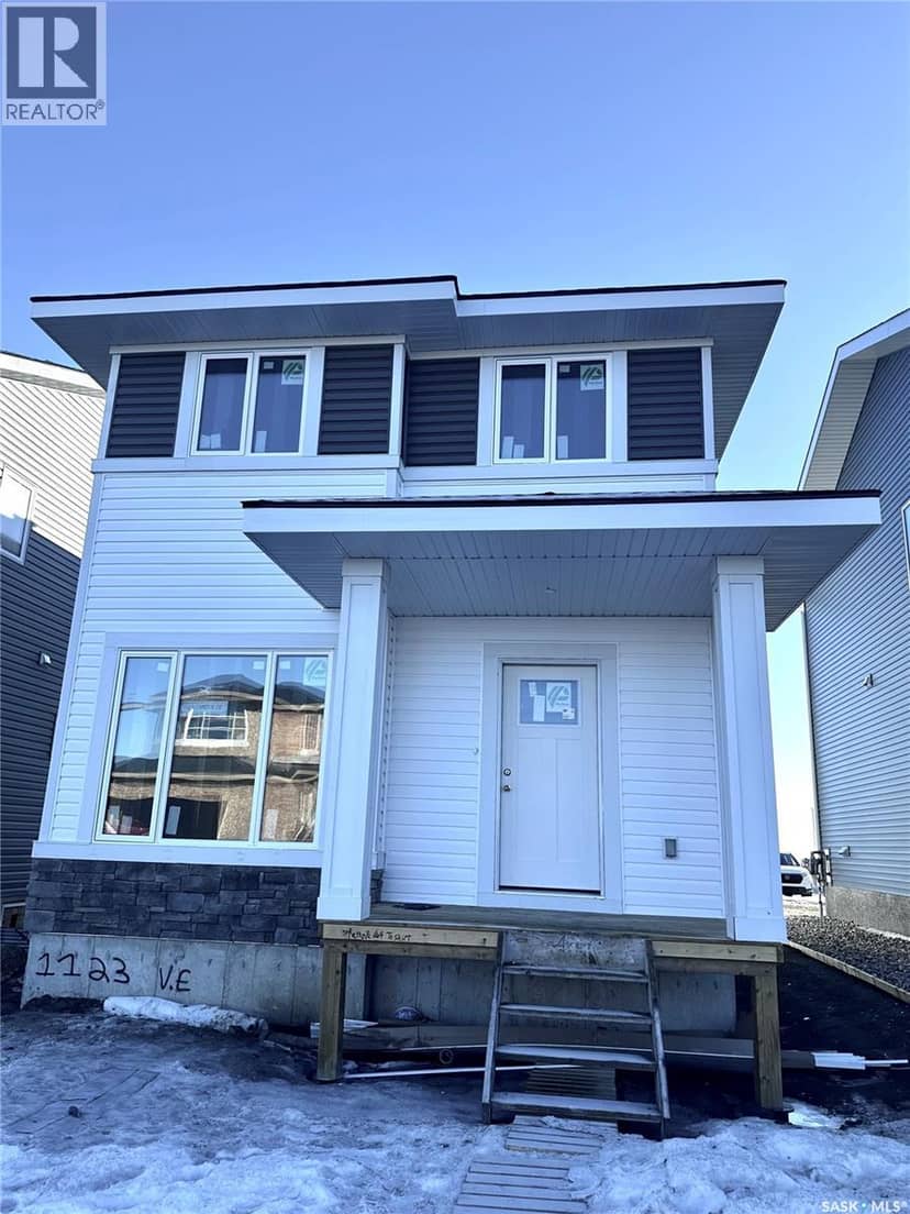 1123 Camden GARDENS — photo 1 of 16