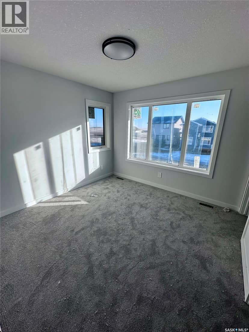 1123 Camden GARDENS — photo 11 of 16