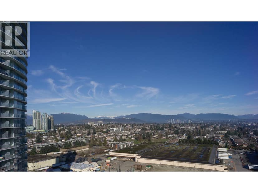 2105 7769 PARK CRESCENT, Burnaby, photo 2