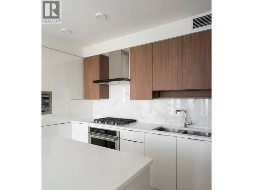 2105 7769 PARK CRESCENT, Burnaby, photo 5