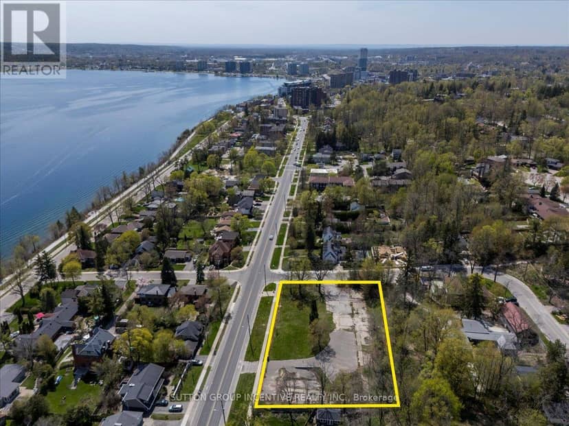 114 Blake Street E, Barrie, photo 8