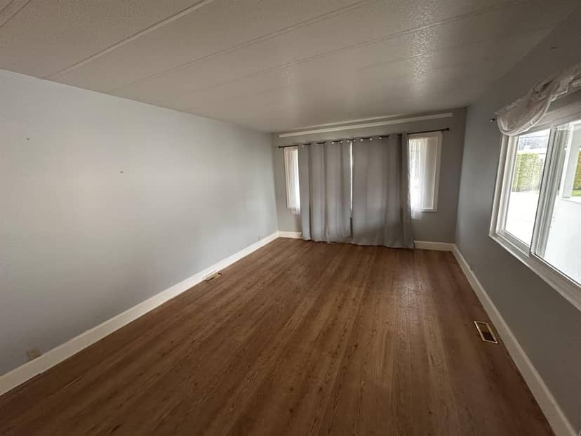 17 62780 FLOOD HOPE ROAD, Hope, Hope, photo 5