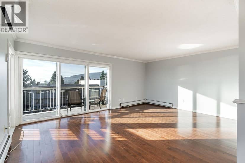 318 3080 LONSDALE AVENUE, North Vancouver, photo 6