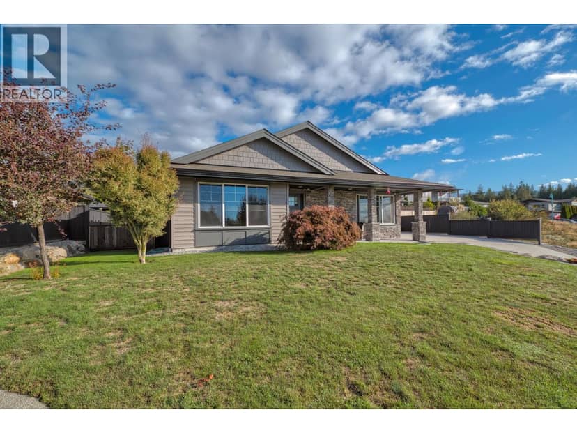 6252 ORACLE ROAD, Sechelt