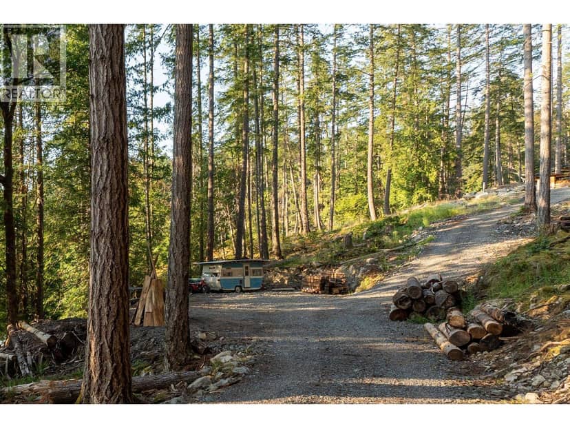 1701 JOAN AUDREY LANE, Bowen Island, photo 7