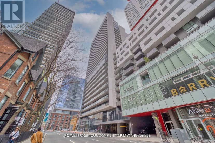 1711 - 330 Richmond Street W, Toronto