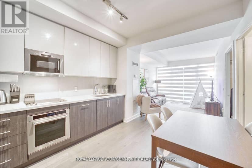 1711 - 330 Richmond Street W, Toronto, photo 2