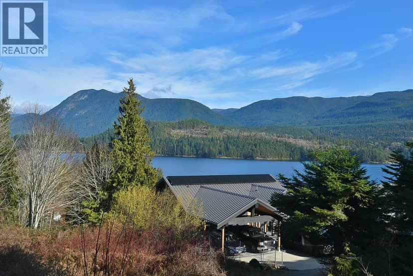 6377 N GALE AVENUE, Sechelt, photo 7