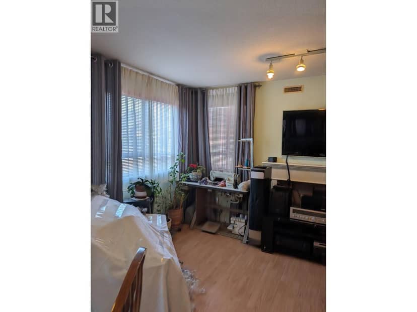203 4950 JOYCE STREET, Vancouver, photo 3
