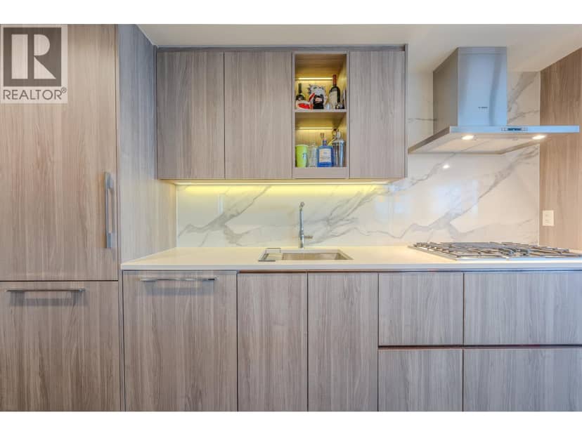 1602 4890 LOUGHEED HIGHWAY, Burnaby, photo 8
