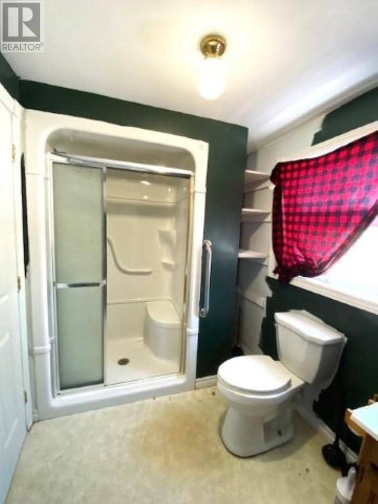 72-74 Andrews Drive — photo 14 of 35