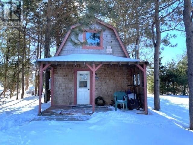 72-74 Andrews Drive — photo 18 of 35