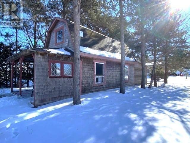 72-74 Andrews Drive — photo 19 of 35