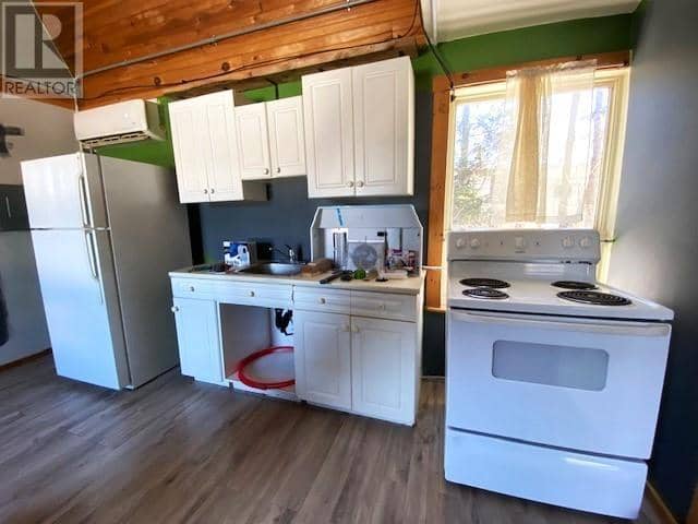 72-74 Andrews Drive — photo 21 of 35
