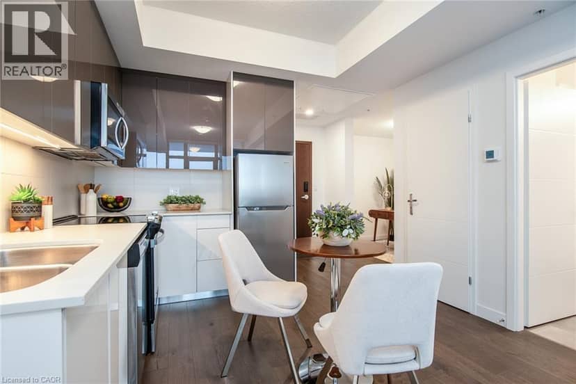 60 FREDERICK Street Unit# 3913 — photo 19 of 40