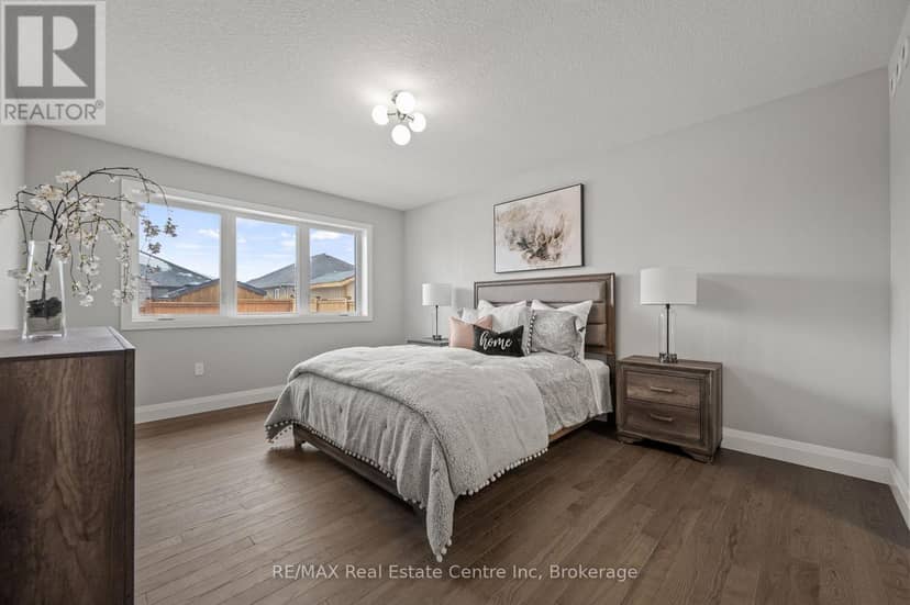 190 Bridge Crescent — photo 15 of 24