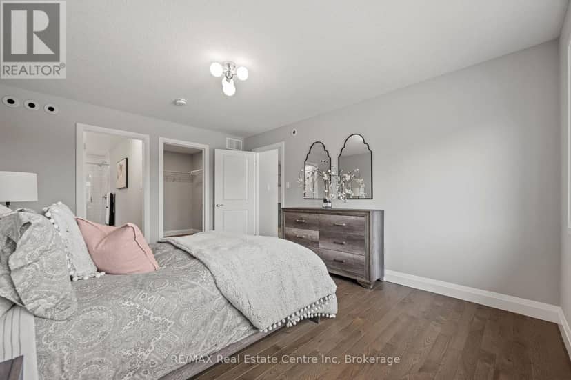 190 Bridge Crescent — photo 16 of 24