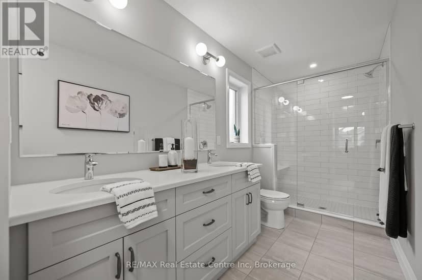 190 Bridge Crescent — photo 17 of 24