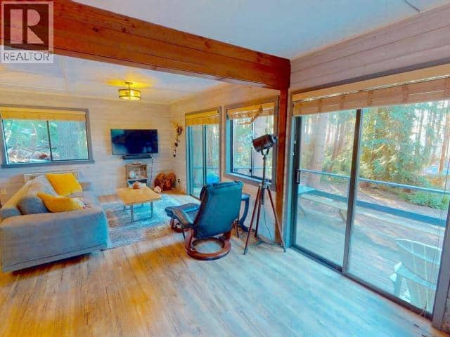 1283 TENNYSON RD, Savary Island, photo 7