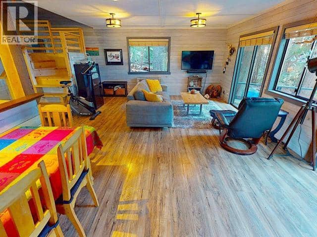 1283 TENNYSON RD, Savary Island, photo 3