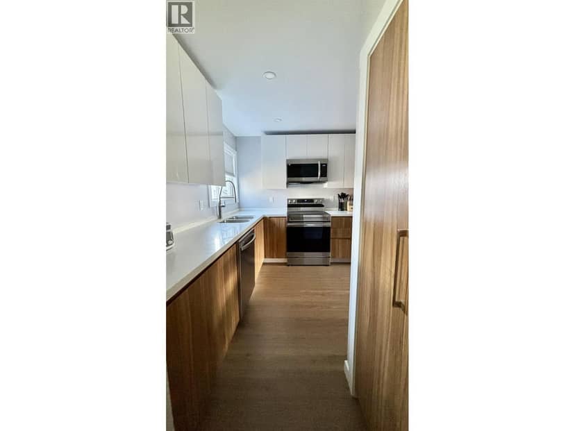 24 1425 NALABILA BOULEVARD, Kitimat, photo 2