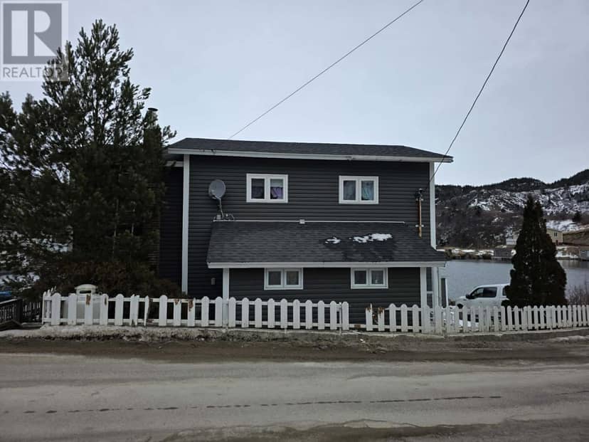 26 Main Street — photo 2 of 32