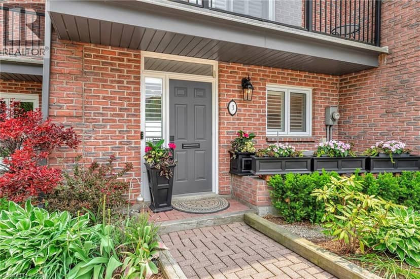 2136 OLD LAKESHORE Road Unit# 3 — photo 3 of 40