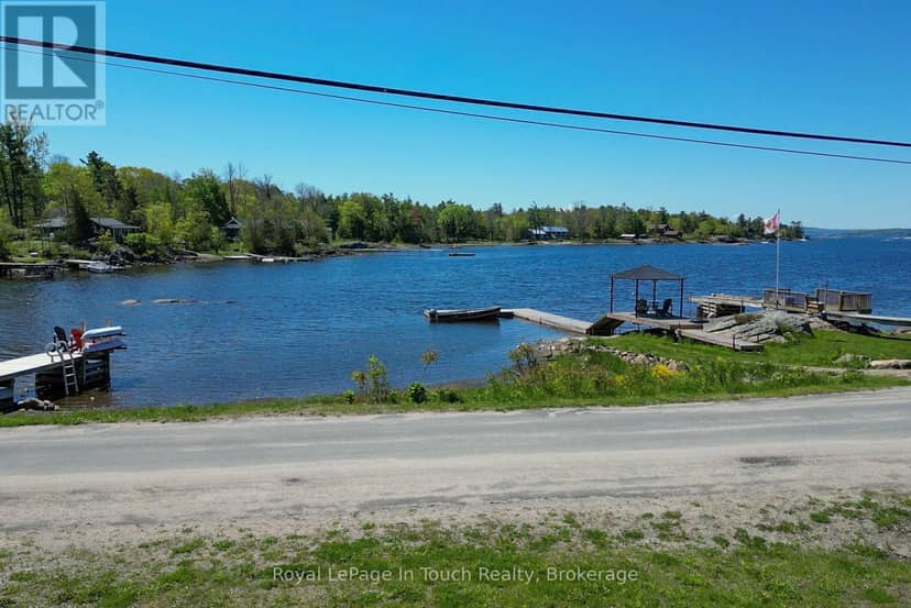 26 Macey Bay Road — photo 7 of 24