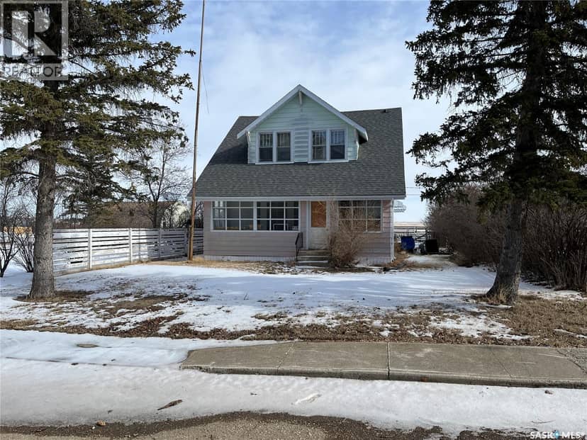 133 2nd STREET E, Lafleche