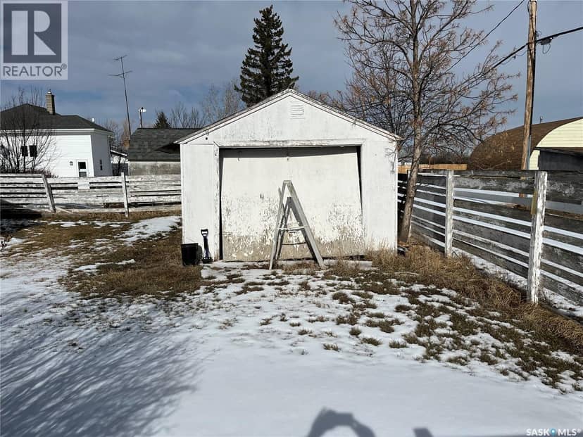 133 2nd STREET E, Lafleche, photo 3