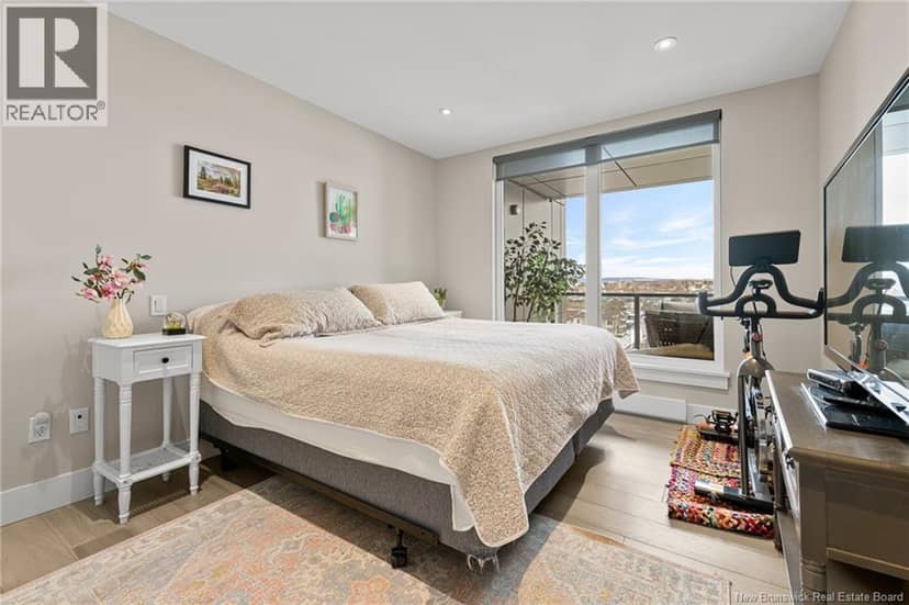 55 Queen Street Unit# 702 — photo 22 of 39