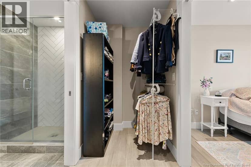 55 Queen Street Unit# 702 — photo 20 of 39