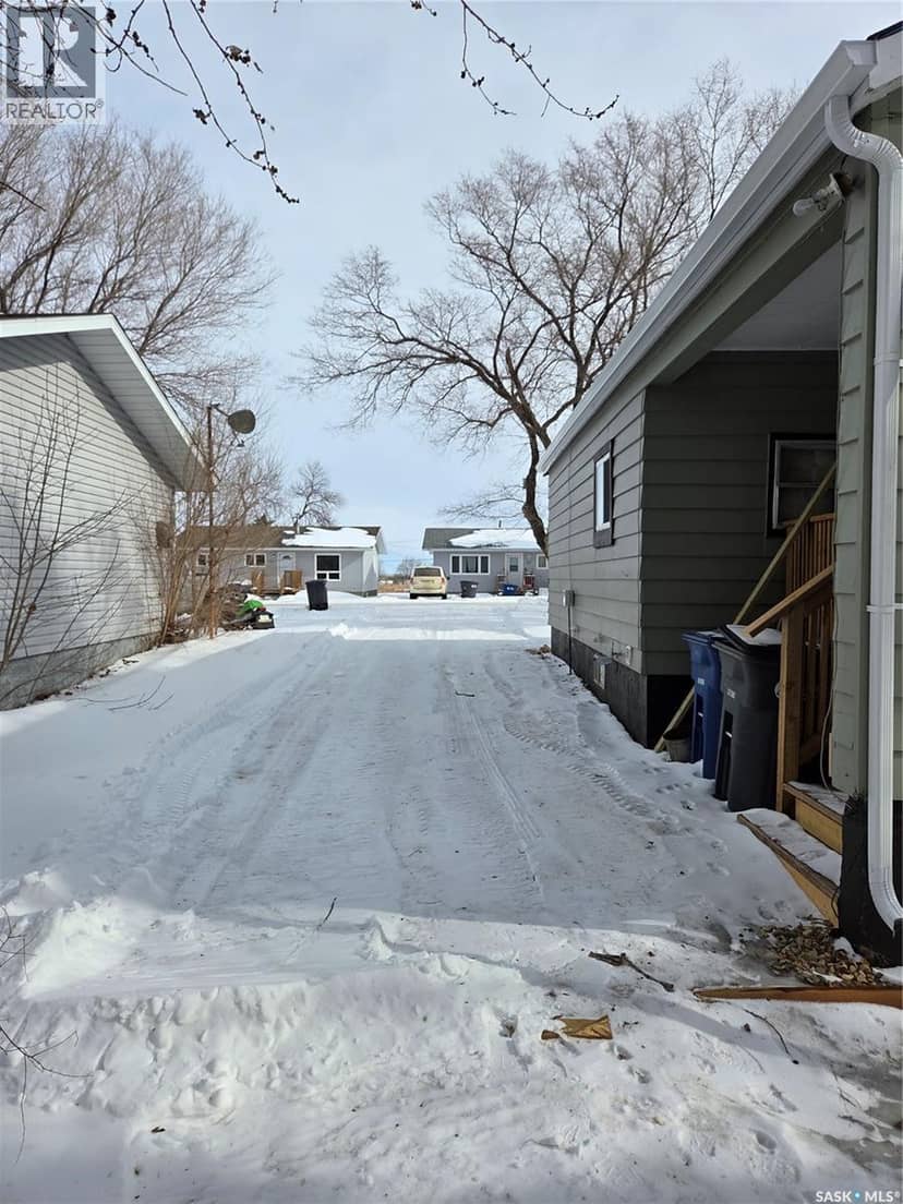 26 Fraser STREET — photo 6 of 28
