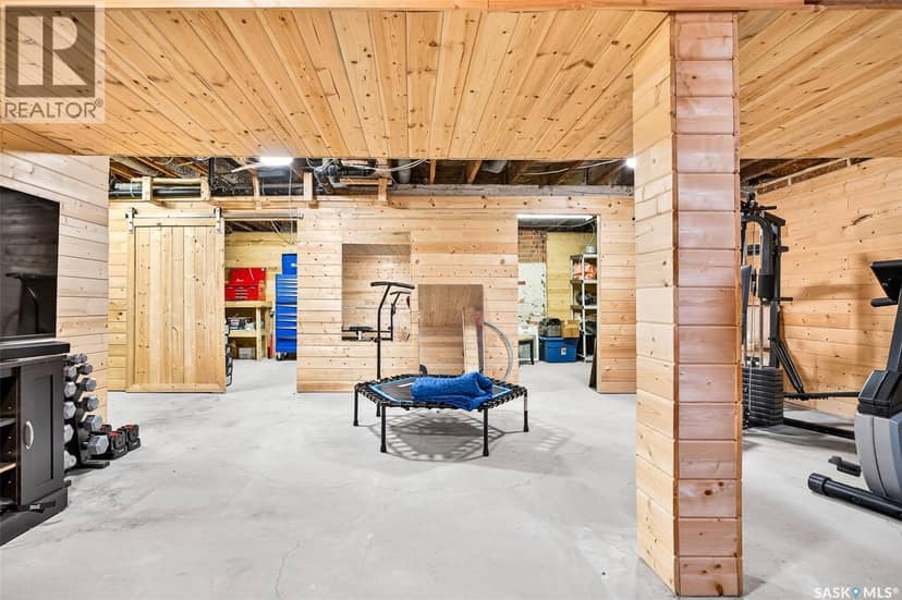 204 Rose STREET — photo 34 of 40