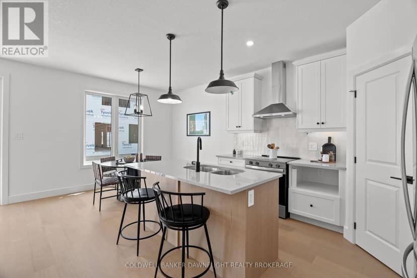 17 - 147 Scotts Drive — photo 13 of 40