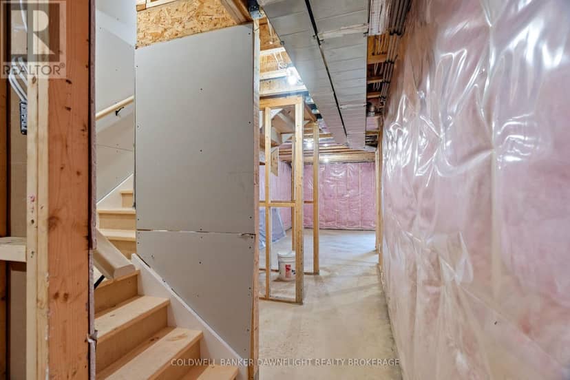 17 - 147 Scotts Drive — photo 36 of 40
