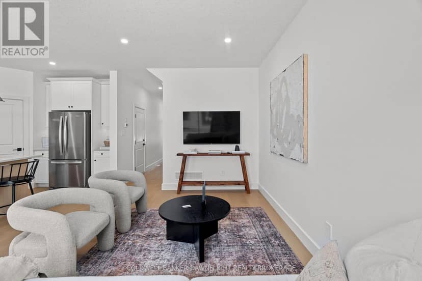 17 - 147 Scotts Drive — photo 9 of 40