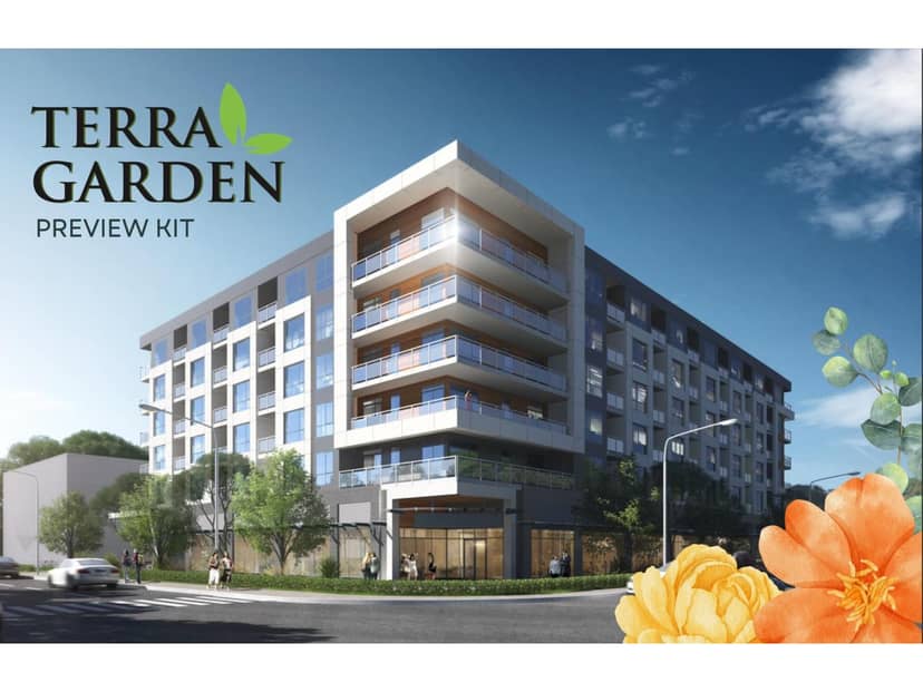 208 15258 102A AVENUE, Surrey