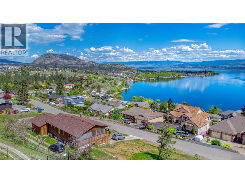 3924 Harding Road, West Kelowna