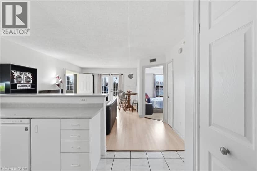 1411 WALKERS Line Unit# 213, Burlington, photo 7