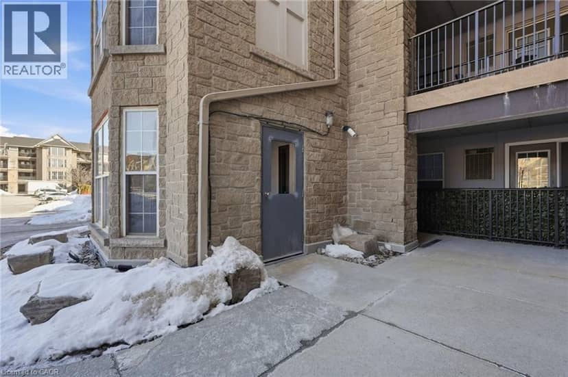 1411 WALKERS Line Unit# 213, Burlington, photo 3