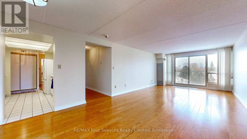 409 - 172 Eighth Street — photo 2 of 19