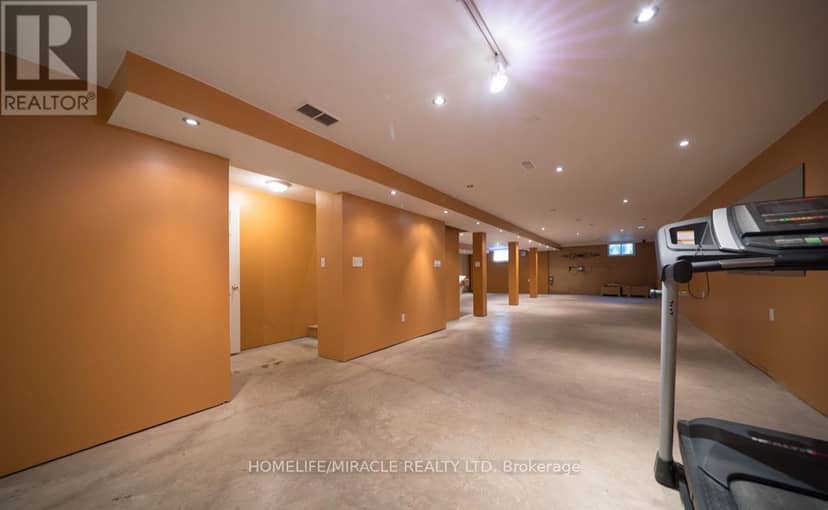 385 Mount Pleasant Road — photo 10 of 34