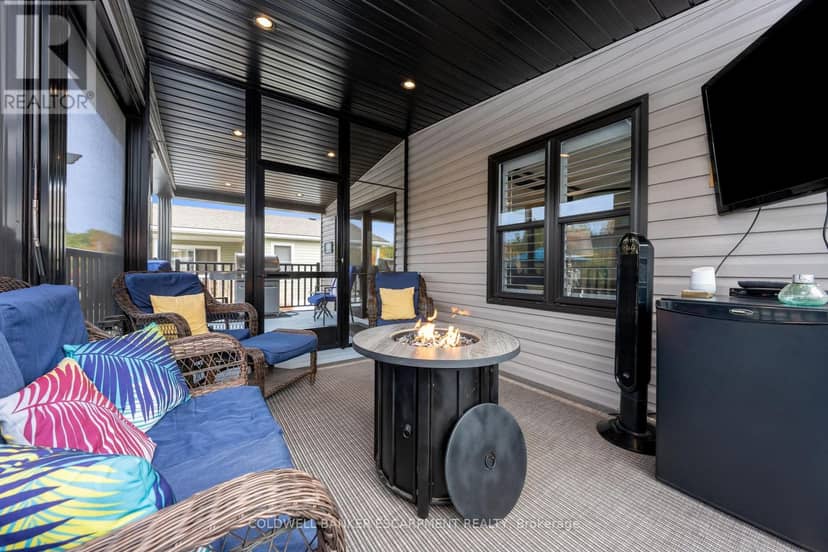 8 Hill - 4449 Milburough Line, Burlington, photo 2