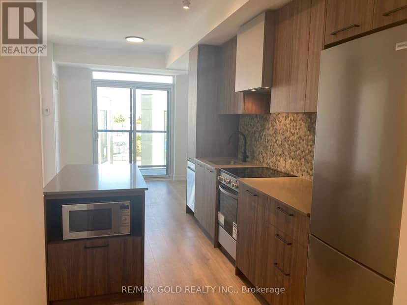 301 - 10 Lagerfeld Drive — photo 33 of 40