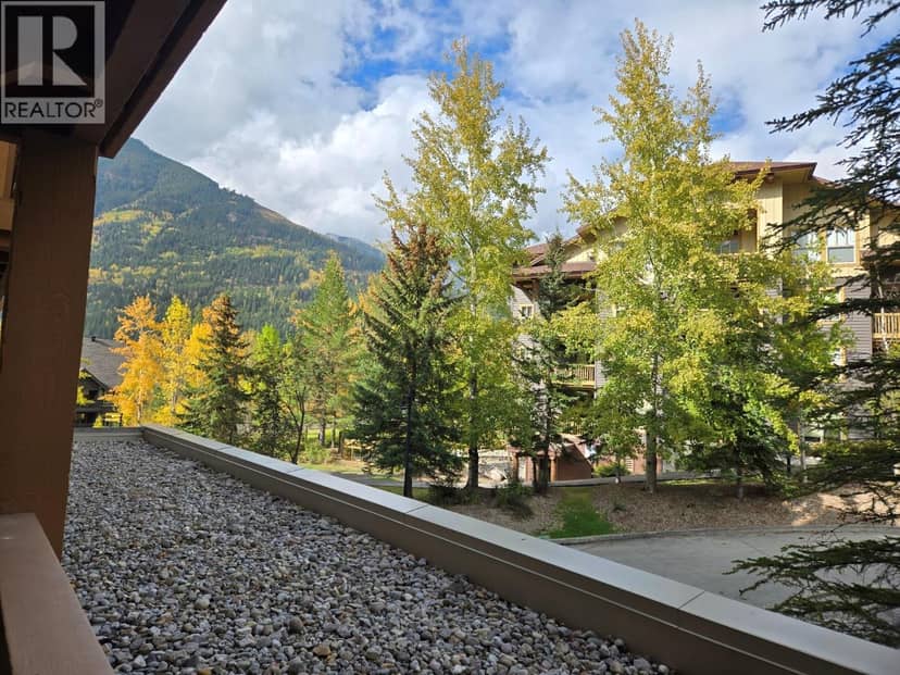 2080 Summit Drive Unit# 108, Panorama
