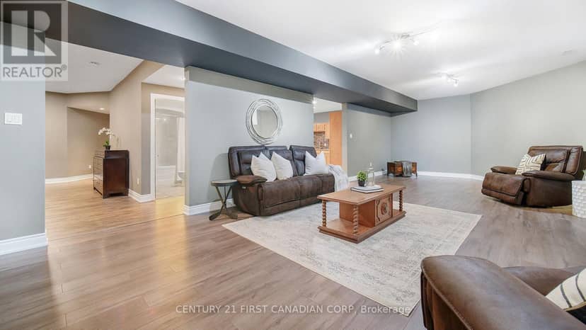 1659 Hamilton Road — photo 39 of 40